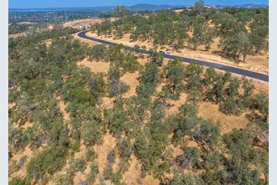 6639 Western Sierra Way, El Dorado Hills, CA 95762 - Photo 2