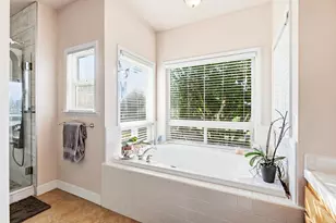 10571 Quiet Havens Ct, Sacramento, CA 95830 - Photo 38