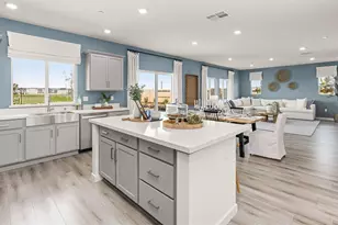 7048 Vail Rnch Rd, Roseville, CA 95747 - Photo 2