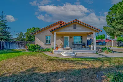 2415 E Childs Avenue, Merced, CA 95341 - Photo 1