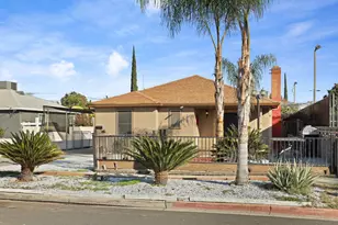 218 N Lincoln Ave, Manteca, CA 95336 - Photo 1