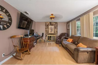 8277 Rhodora Court, Orangevale, CA 95662 - Photo 6