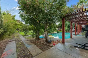 8277 Rhodora Ct, Orangevale, CA 95662 - Photo 14