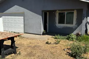 2617 W Hatch Rd, Modesto, CA 95358 - Photo 2