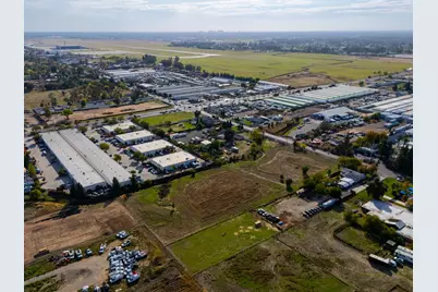 6908 W 32nd Street, North Highlands, CA 95660 - Photo 8