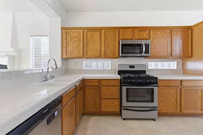 3920 Mount Ritter Court, Stockton, CA 95212 - Photo 8