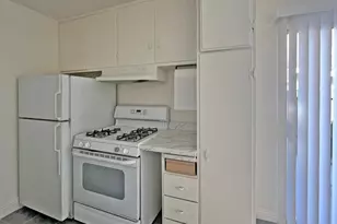 6221 39th St, Sacramento, CA 95824 - Photo 10