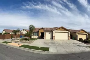 1614 Tule Wy, Los Banos, CA 93635 - Photo 4