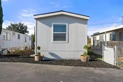Farmington Road #7, Stockton, CA 95215 - Photo 2
