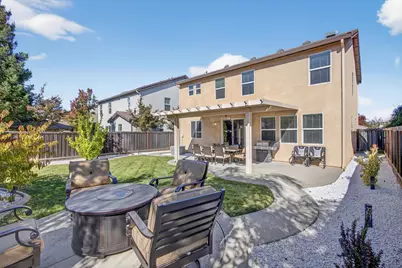 4057 Shorthorn Way, Roseville, CA 95747 - Photo 4