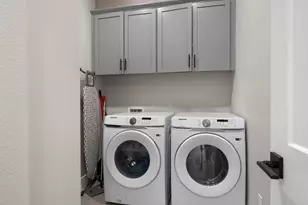 1008 Gunnison Dr, Roseville, CA 95747 - Photo 26