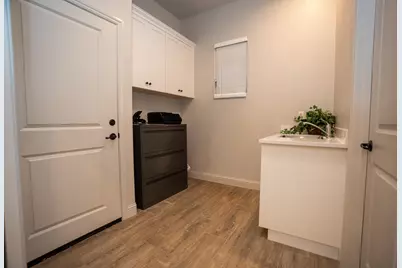 8683 N Verona Way, Hilmar, CA 95324 - Photo 10