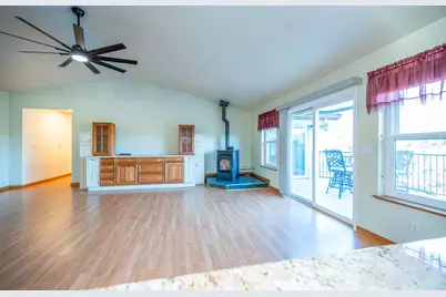 242 Montgomery Drive, Mokelumne Hill, CA 95245 - Photo 14