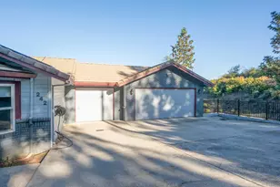 242 Montgomery Dr, Mokelumne Hill, CA 95245 - Photo 4