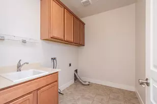906 Pesaro Pl, Lincoln, CA 95648 - Photo 26