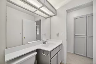 7430 Rush River Dr, Sacramento, CA 95831 - Photo 32