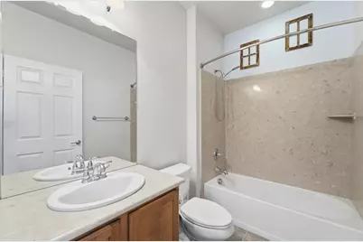 1739 Glenoaks Street, Manteca, CA 95336 - Photo 32