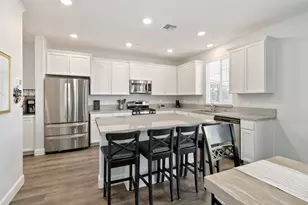 8000 Oxbow Landing Loop, Roseville, CA 95747 - Photo 12