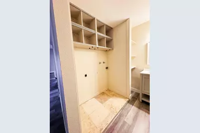 2372 Balme Dr, San Jose, CA 95122 - Photo 18