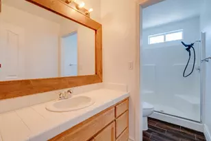 2337 Rainwood Ln, Oakdale, CA 95361 - Photo 10