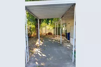 Brook Park Lane, Sacramento, CA 95841 - Photo 2
