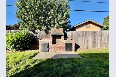 1440 Wendell Way, Yuba City, CA 95991 - Photo 32