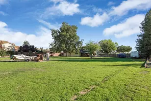 9999 Orr Rd, Galt, CA 95632 - Photo 42