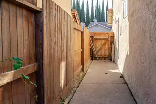 3812 Ramalho Ln, Stockton, CA 95206 - Photo 40