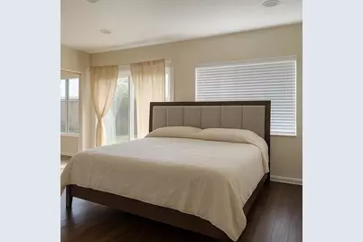 2076 20th Avenue, Sacramento, CA 95822 - Photo 6