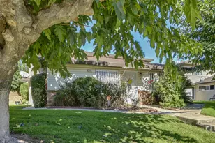 9041 Montoya St, Sacramento, CA 95826 - Photo 2