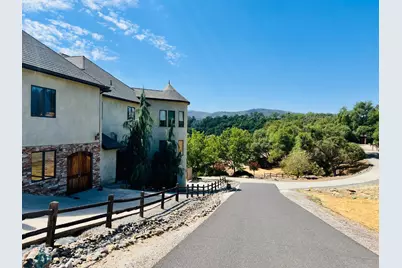 410 Corral Loop, Angels Camp, CA 95222 - Photo 2