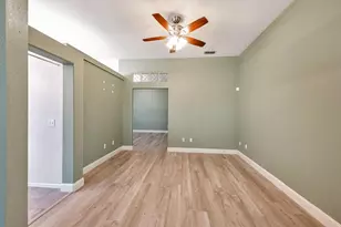 9065 Robbins Rd, Sacramento, CA 95829 - Photo 18