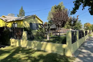 915 R St, Merced, CA 95341 - Photo 2