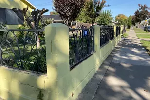 915 R St, Merced, CA 95341 - Photo 6