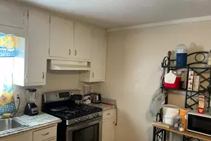 915 R St, Merced, CA 95341 - Photo 28