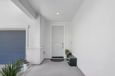 9705 Mirabelle Street, Roseville, CA 95747 - Photo 4