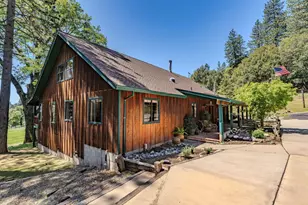 25624 Sherwood Dr, Pioneer, CA 95666 - Photo 24