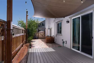 22 E Funderburg Boulevard, Mountain House, CA 95391 - Photo 10
