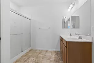 7634 Path Dr, Hughson, CA 95326 - Photo 36