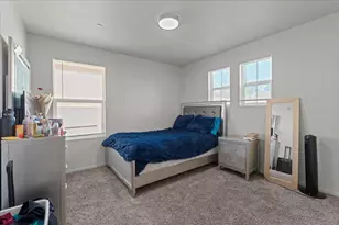 8906 Cobble Crest Dr, Sacramento, CA 95829 - Photo 14