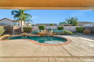 1947 Hampton, Hanford, CA 93230 - Photo 2