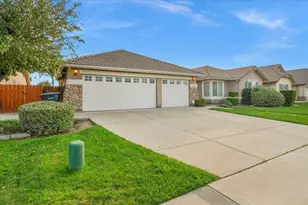 1947 Hampton, Hanford, CA 93230 - Photo 58