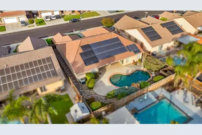 1947 Hampton, Hanford, CA 93230 - Photo 10