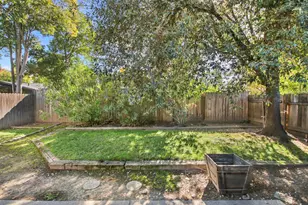 8744 Contemporary Ct, Elk Grove, CA 95624 - Photo 36