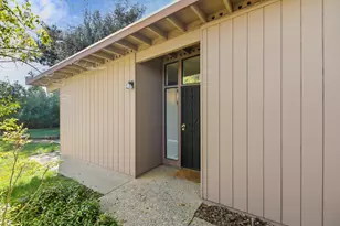 8744 Contemporary Ct, Elk Grove, CA 95624 - Photo 4