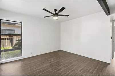 8744 Contemporary Court, Elk Grove, CA 95624 - Photo 22