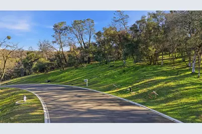 6829 Western Sierra Way, El Dorado Hills, CA 95762 - Photo 2