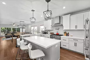 536 38th St, Sacramento, CA 95816 - Photo 2