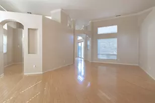 2100 Paramont Way, Modesto, CA 95355 - Photo 6