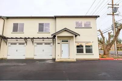 439 Coffee Road, Modesto, CA 95355 - Photo 2